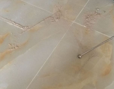 桦南瓷砖空鼓维修公司分享粘合剂选择不当在瓷砖铺贴过程中可能导致以下问题